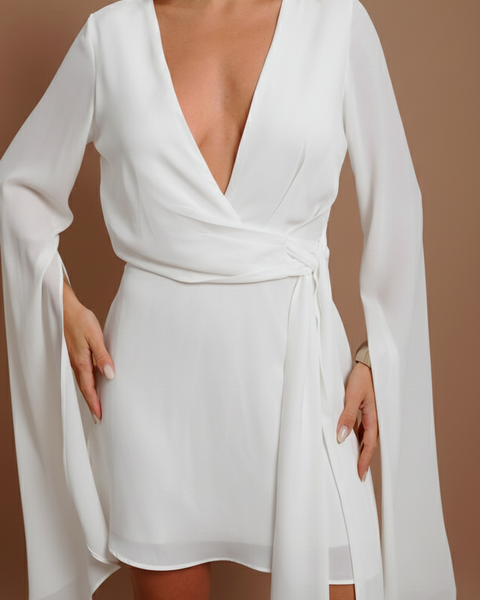 VESTIDO CURTO MANGAS ELEGANTES