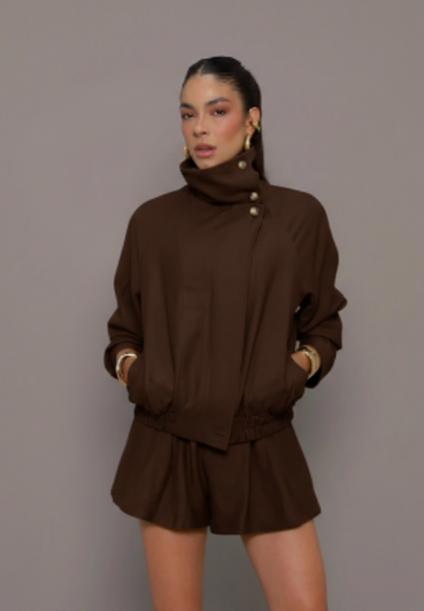 JAQUETA GOLA ALTA CHARLAS