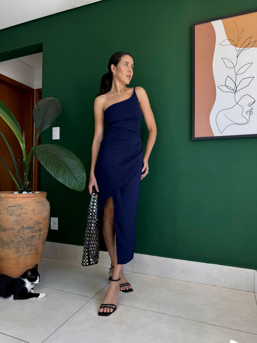 VESTIDO MIDI ASSIMETRICO COM FENDA IBIZA