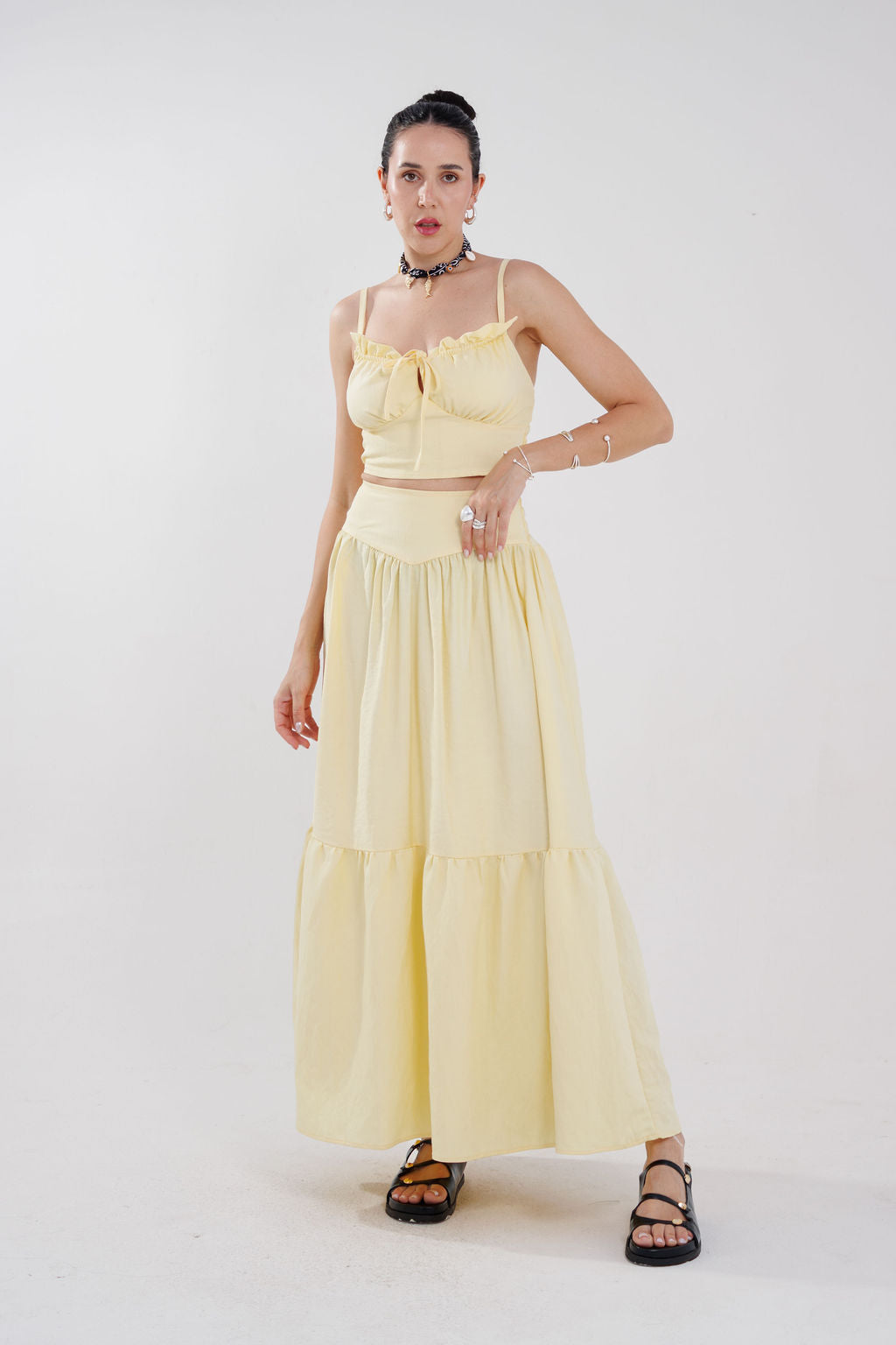 CONJUNTO CROPPED E SAIA MANUELA