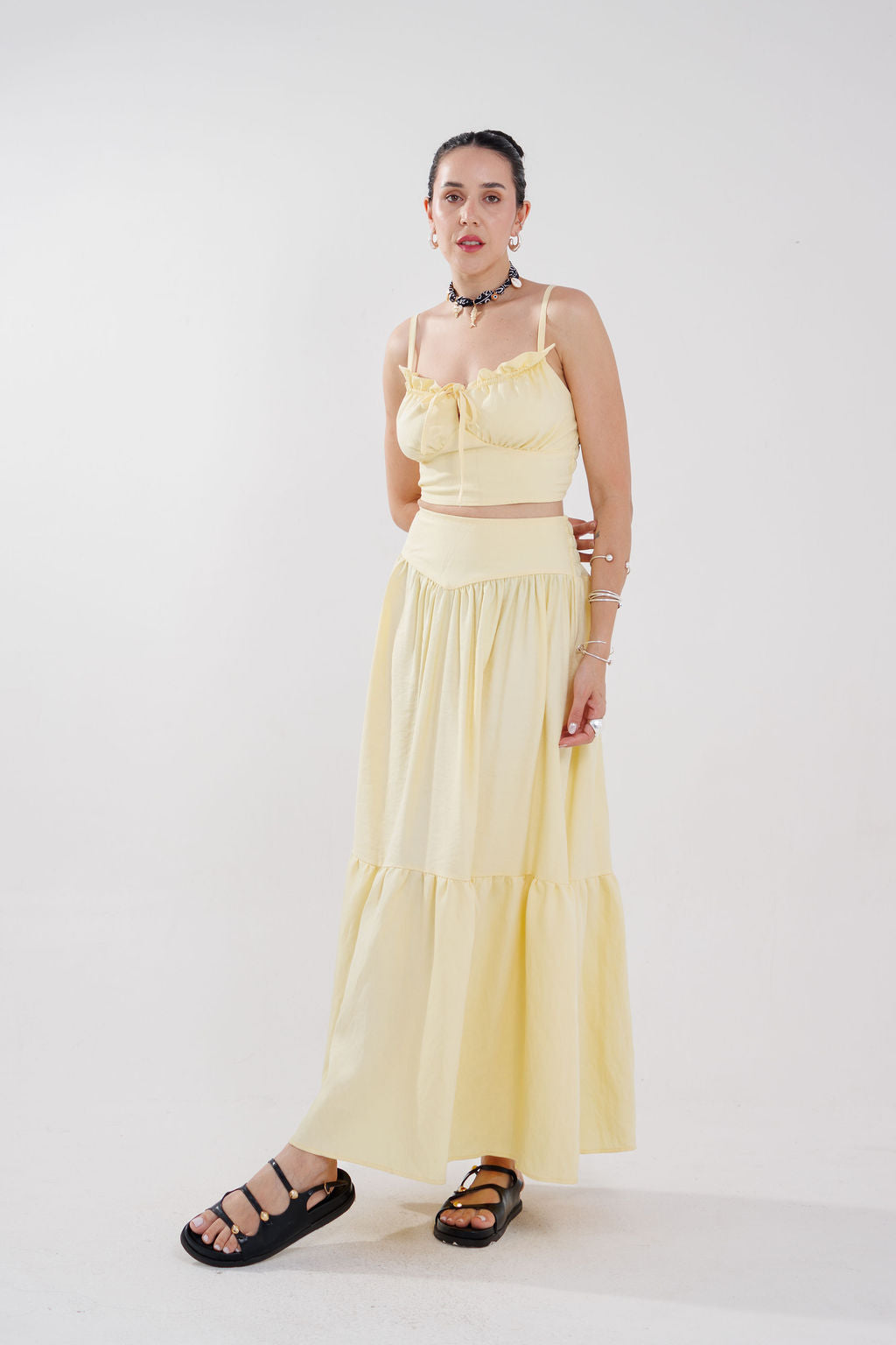 CONJUNTO CROPPED E SAIA MANUELA