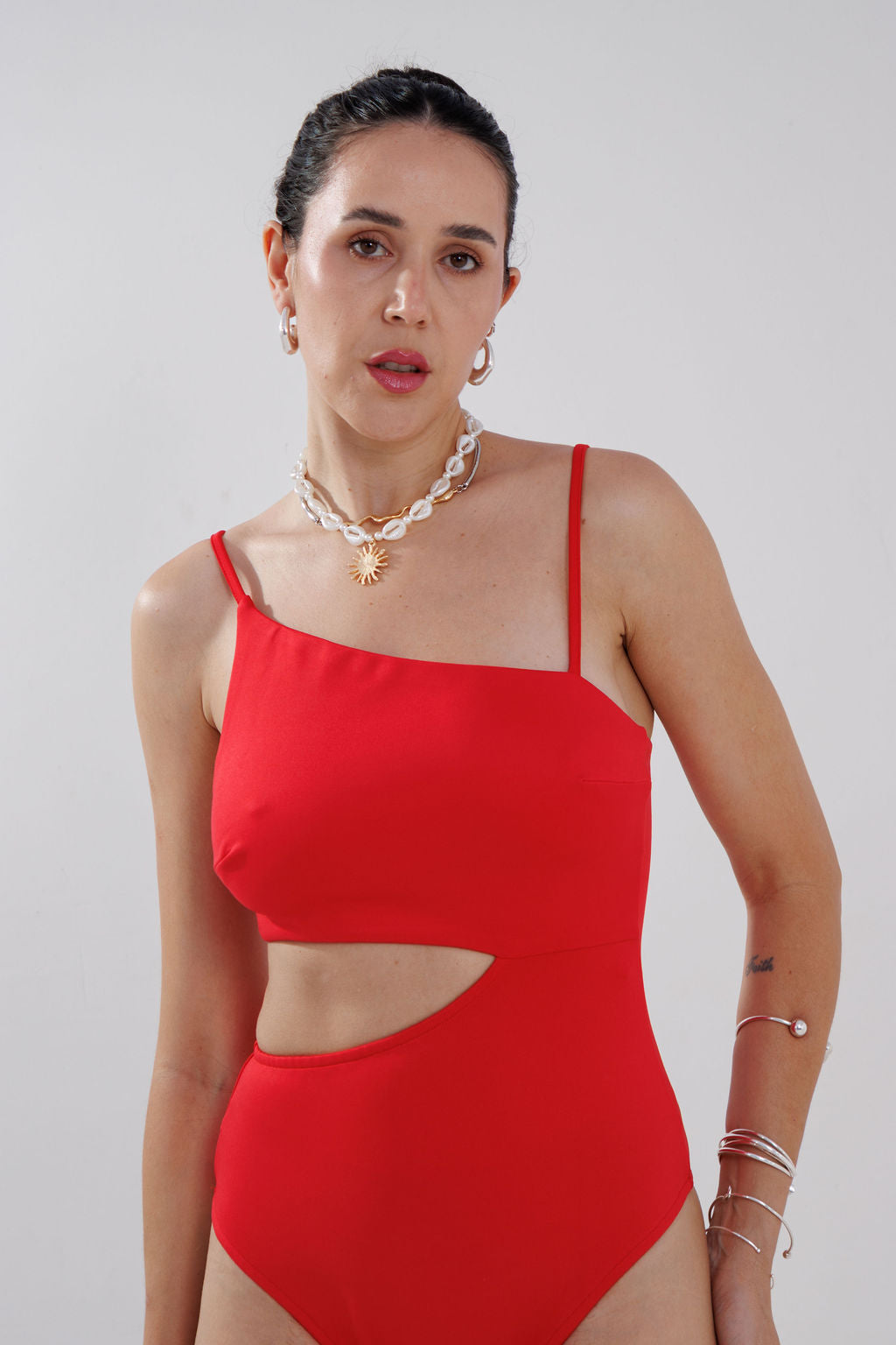 BODY RECORTES DECOTE QUADRADO MUSA