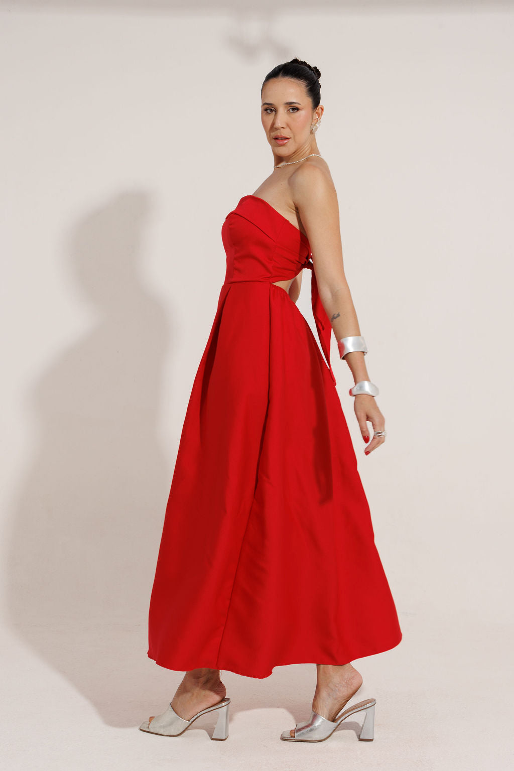 VESTIDO MIDI TOMARA QUE CAIA ISABELA