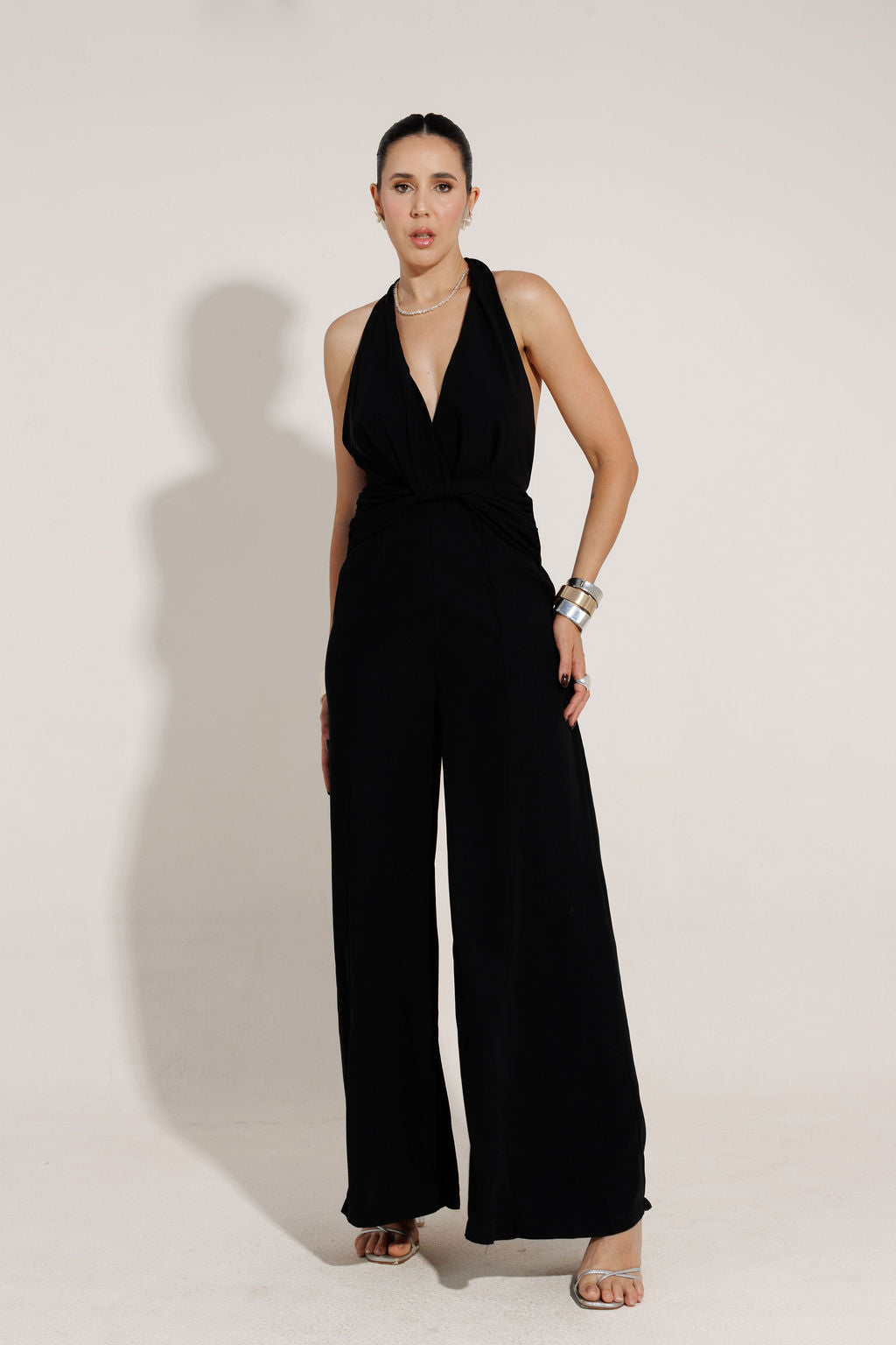 MACACÃO PANTALONA FRENTE UNICA SARAH