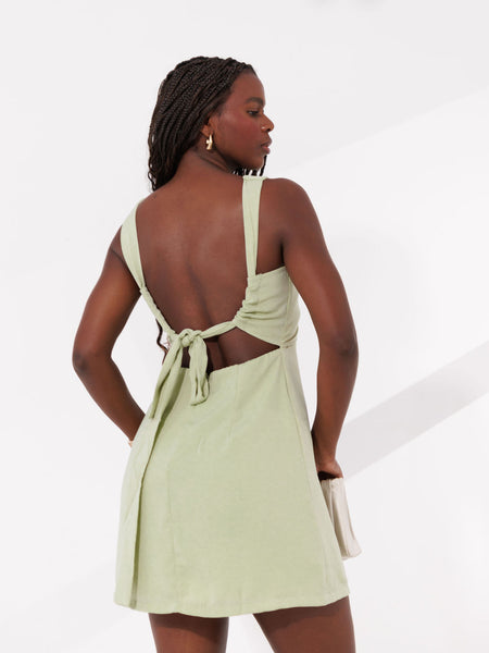 VESTIDO CURTO DECOTE U ARENDEL