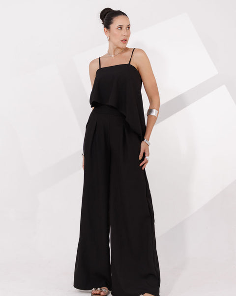 CONJUNTO CALÇA E BLUSA ASSIMETRICA MARCELA
