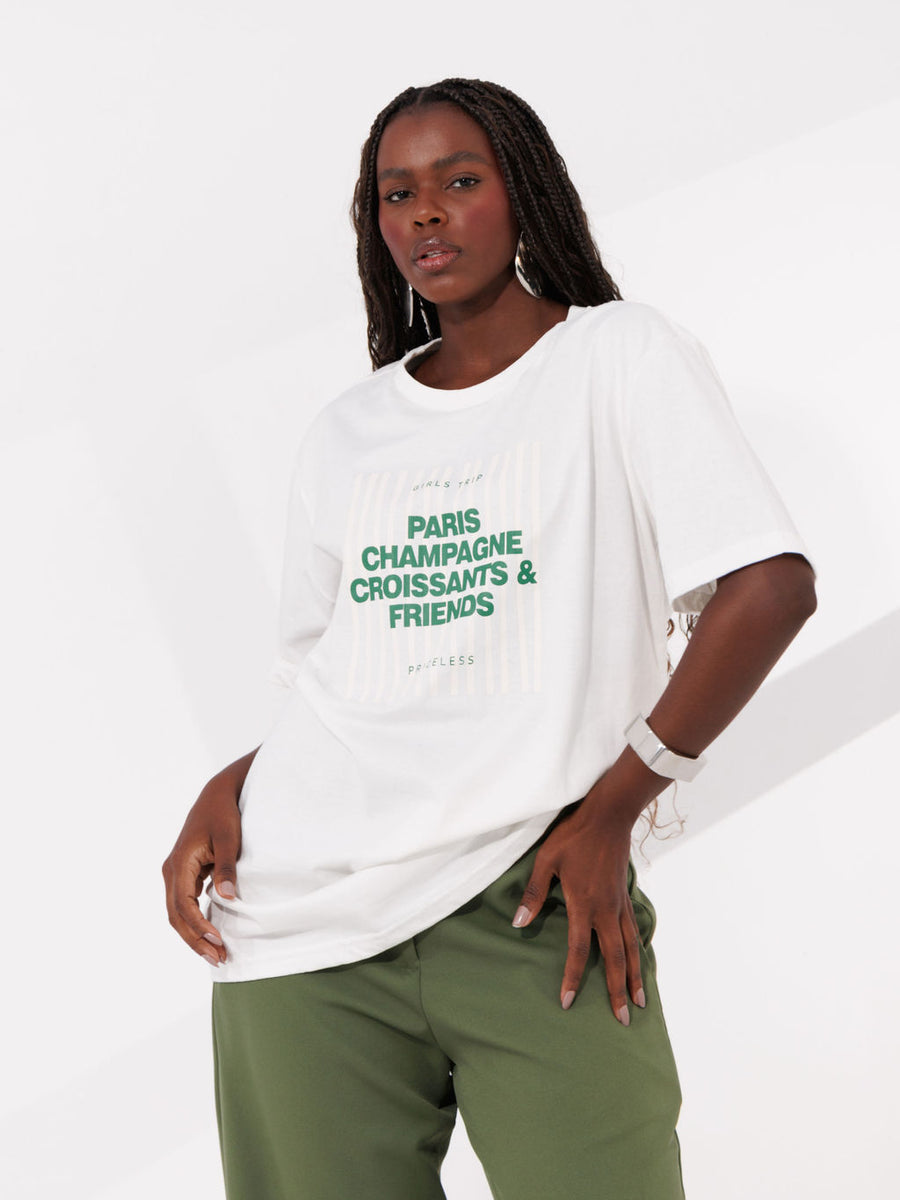 TSHIRT OVER GREEN