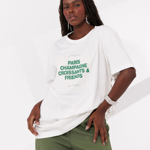 TSHIRT OVER GREEN