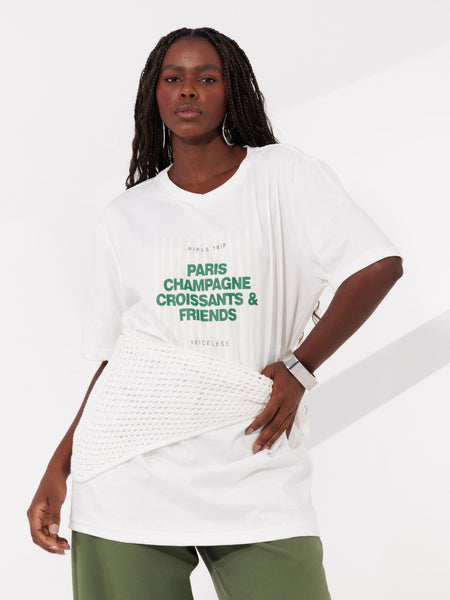 TSHIRT OVER GREEN