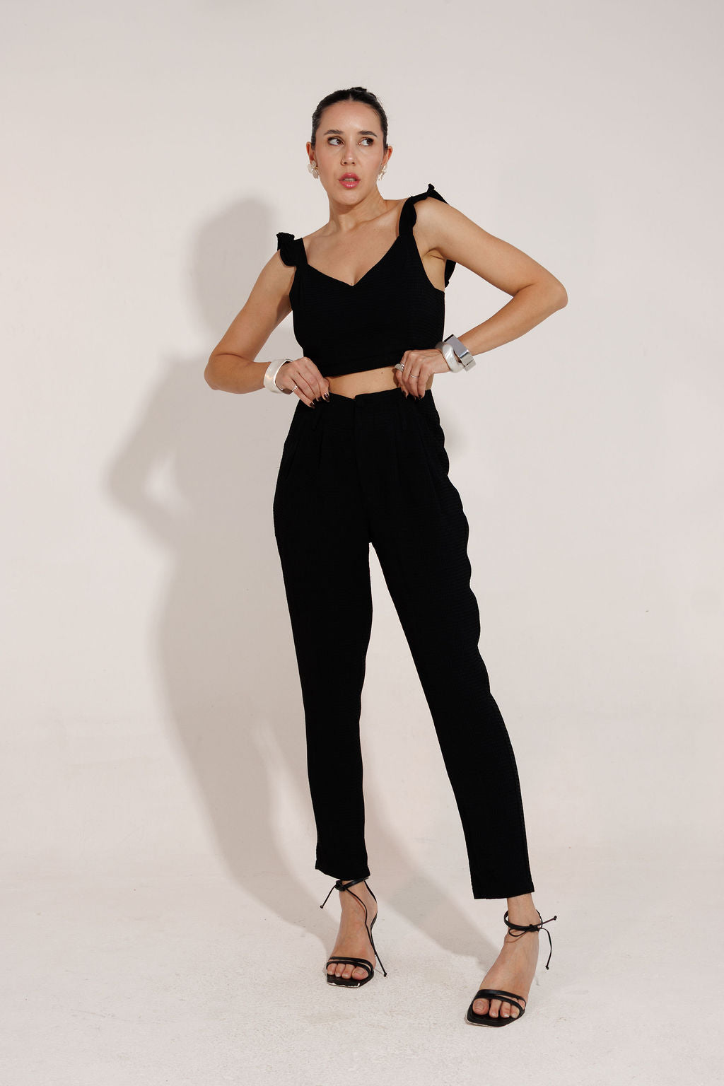 CONJUNTO CALÇA E CROPPED ITALIA