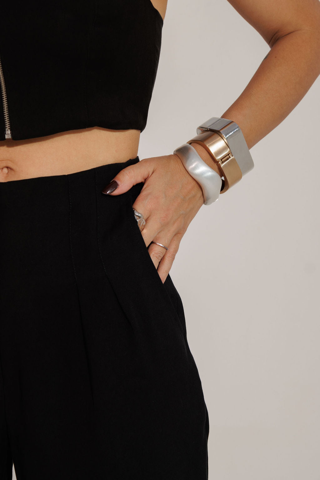 CONJUNTO ALFAIATARIA  CROPPED E CALÇA ELIZ