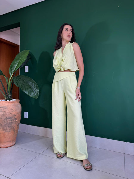 CONJUNTO CALÇA E BLUSA DECOTE EM V VIVIAN
