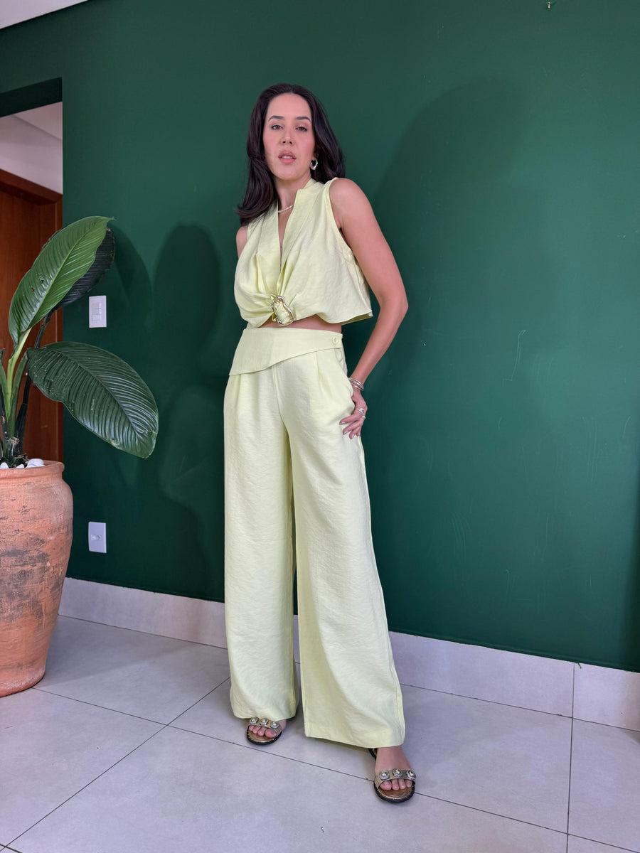 CONJUNTO CALÇA E BLUSA DECOTE EM V VIVIAN