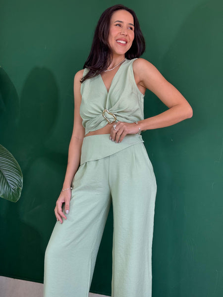 CONJUNTO CALÇA E BLUSA DECOTE EM V VIVIAN