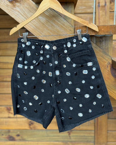 BERMUDA BORDADA PEDRARIA GLOW