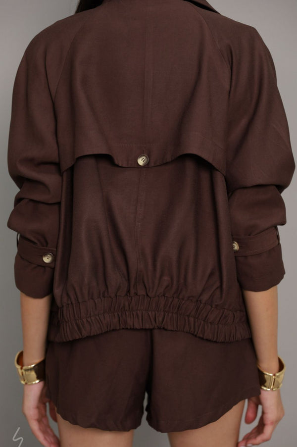 JAQUETA GOLA ALTA CHARLAS