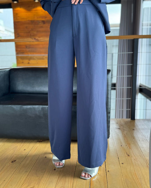 CALÇA ALFAIATARIA PREMIUM CARINA