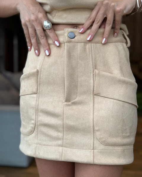 SAIA  CURTA CARGO  LAILA