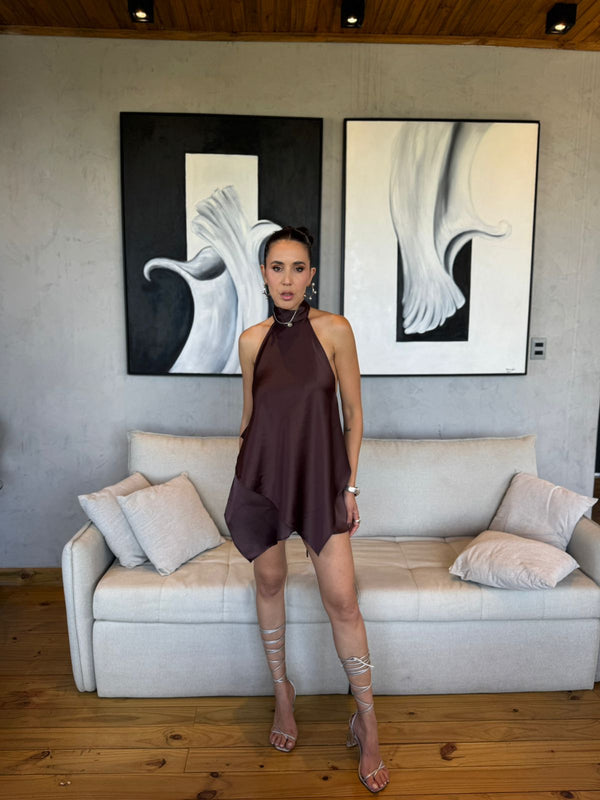 VESTIDO CURTO ASIMETRICO CETIM GABI