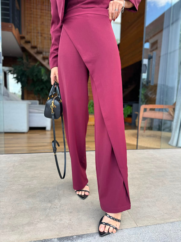 CALÇA ASSIMETRICA YASMIM