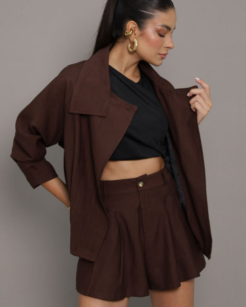 SHORT CURTO COS ALTO CHARLAS